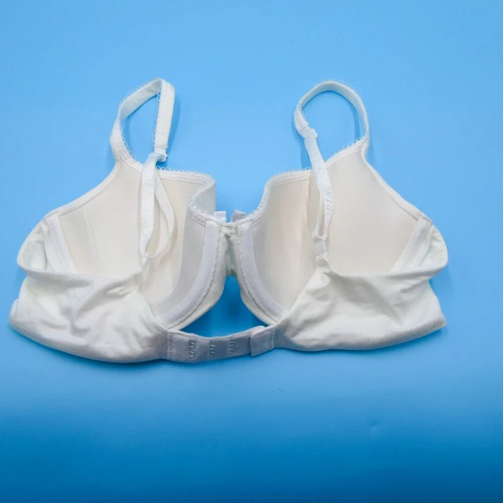 Victorias Secret 34C TShirt Lightly Lined Demi Bra‎ White Bow Underwired New